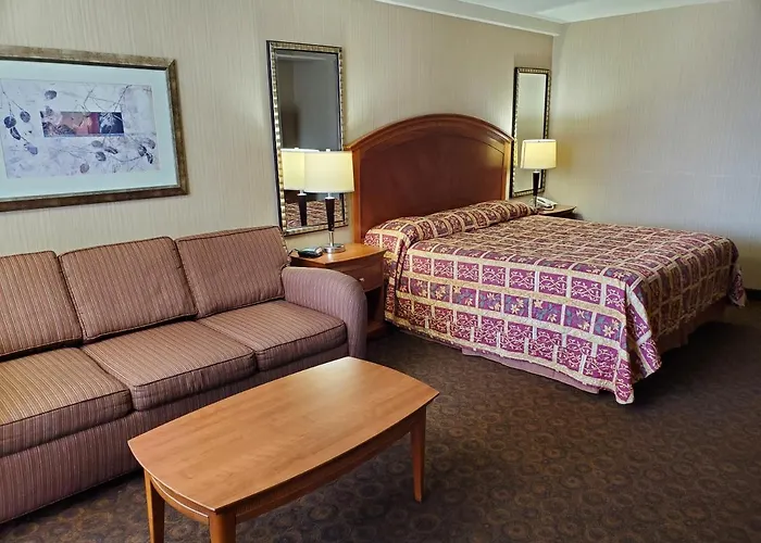 Royal Pacific Motor Inn