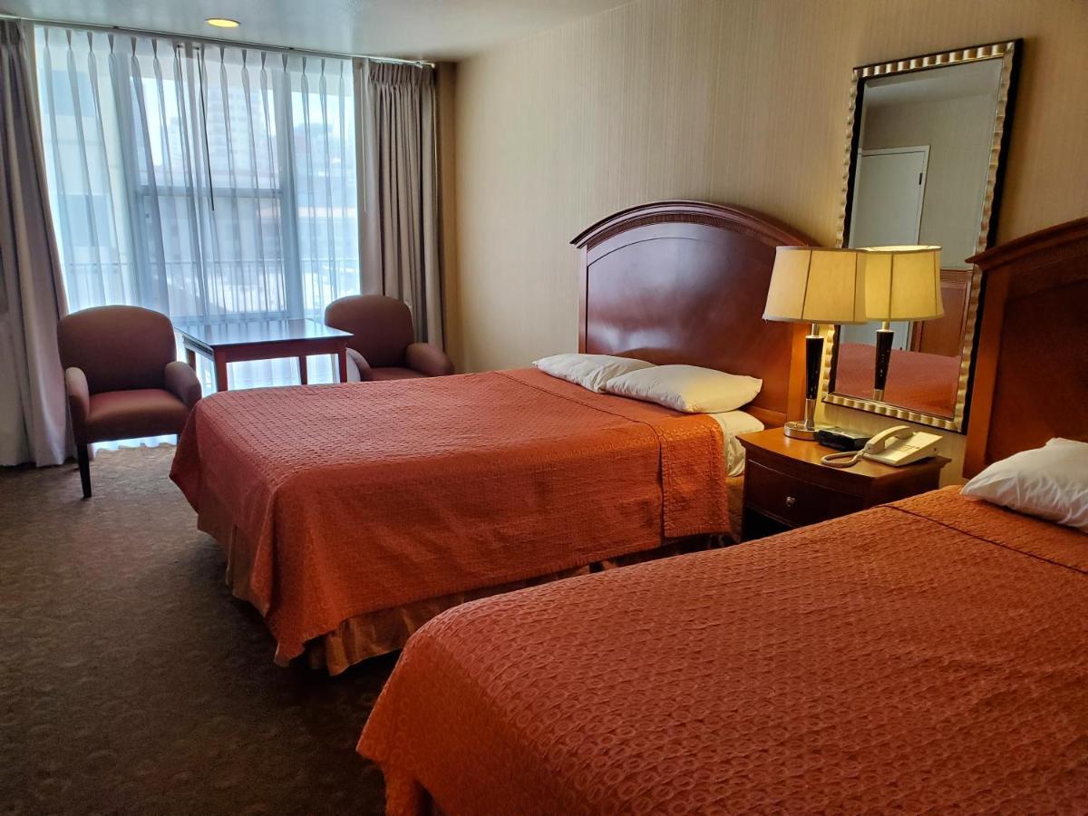 Royal Pacific Motor São Francisco